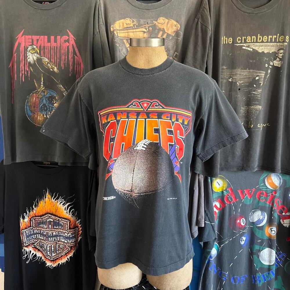 Vintage 1990s Kansas City Chiefs T-shirt